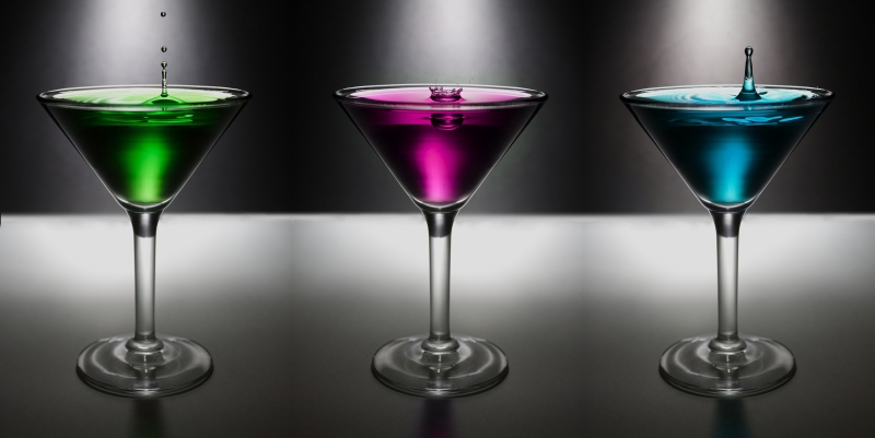 discotheque-PEGOMAS-min_water-drop-glass-bar-celebration-green-832603-pxhere.com